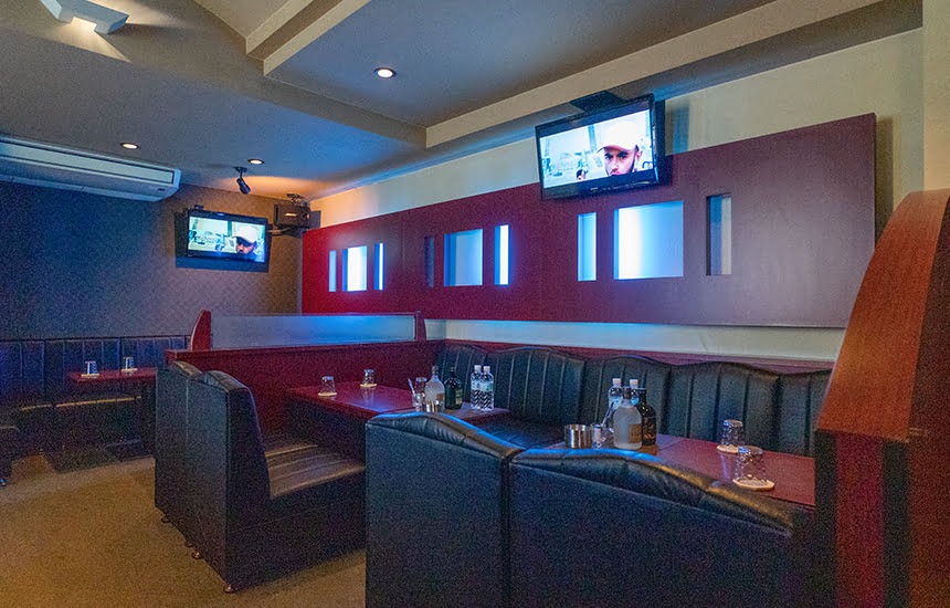 Club 奏 クラブ カナデ 高知市追手筋 ラウンジ よさこい無料案内所